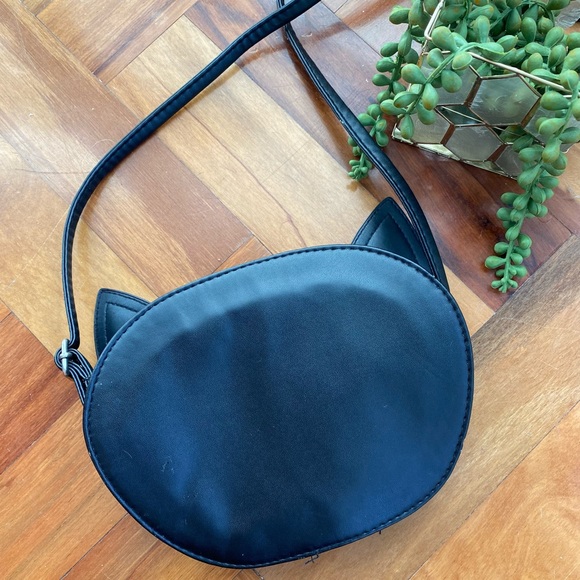 H&M adorable cat crossbody bag - Picture 4 of 9